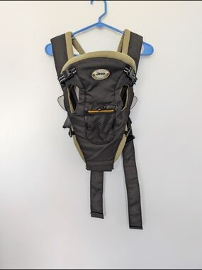 Infant Front Carrier Jeep Logo